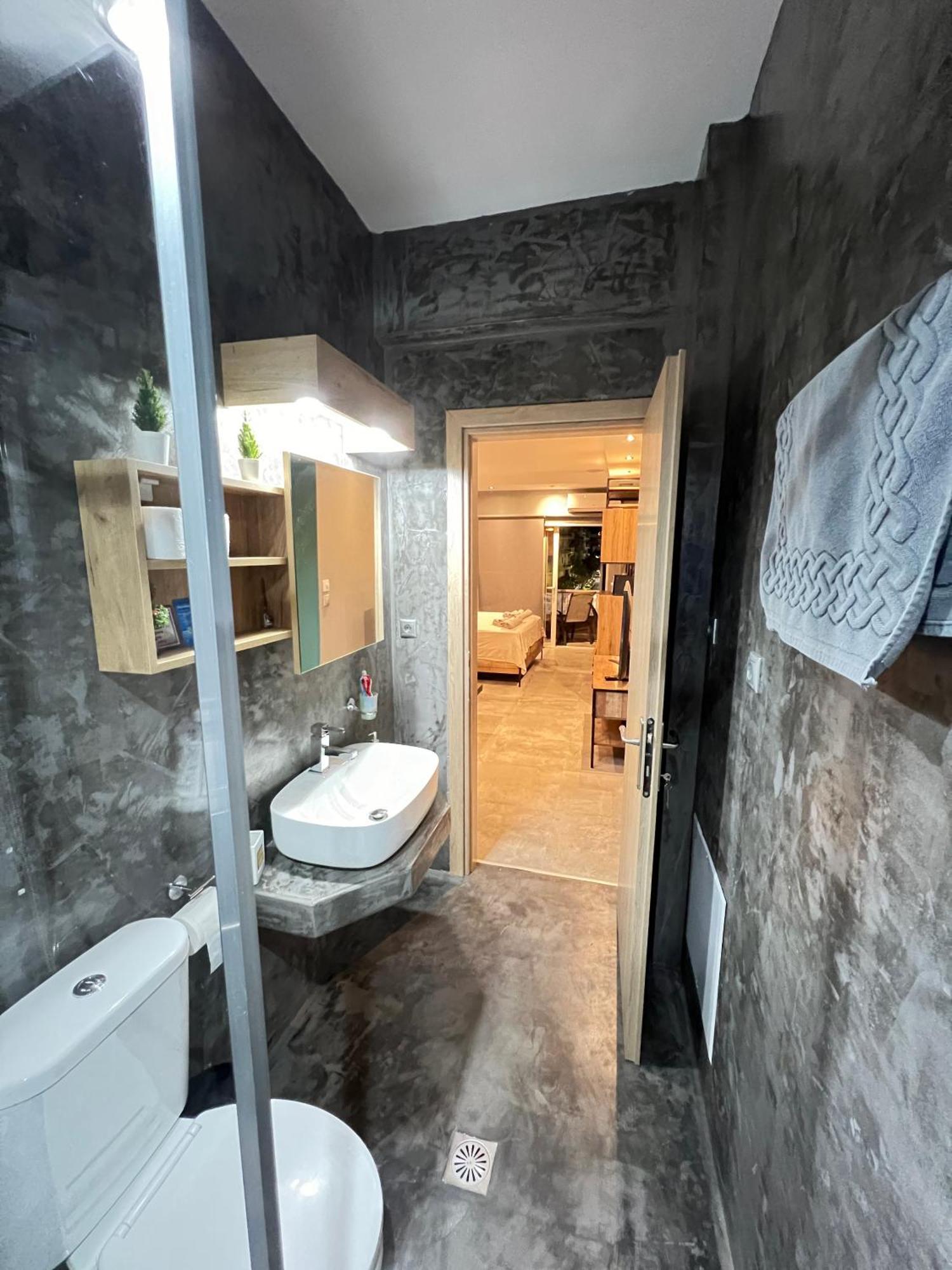 Modern Apartment In The Heart Of The City Aleksandropolis Zewnętrze zdjęcie